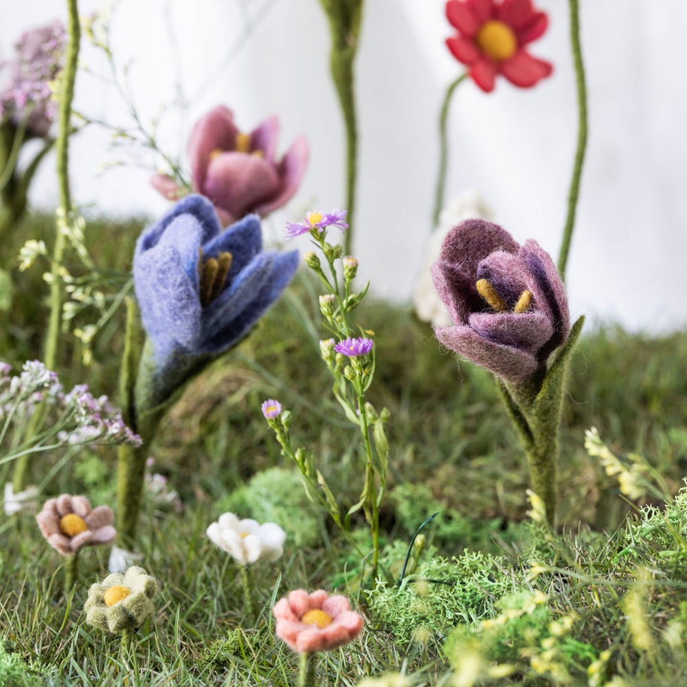 Gry & Sif Crocus Felted Flower Light Purple