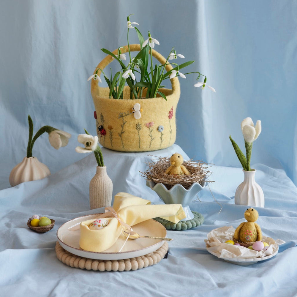 Gry & Sif Felted Basket Flowers & Bees