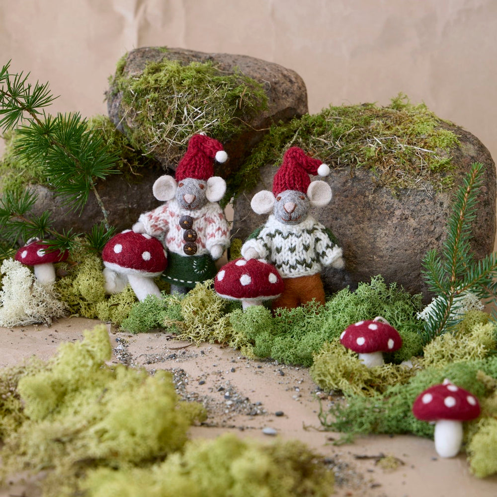 Gry & Sif Mouse Boy Small Grey with Mushroom