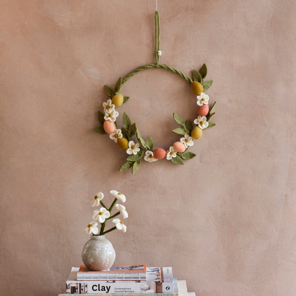Gry & Sif Easter Wreath Eggs & Flowers
