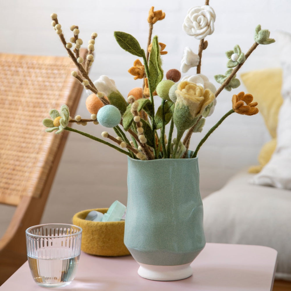 Gry & Sif Flower Stem Blues & Greens 2cm Bud