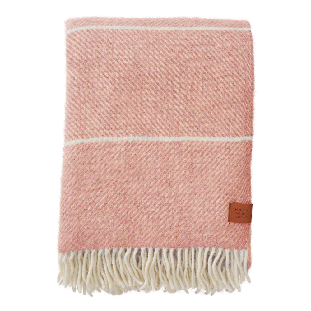 Klippan Frank Wool Blanket Salmon Pink