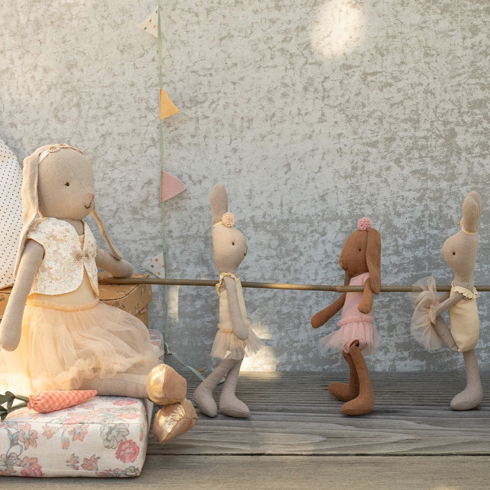 Maileg Ballet Suit And Skirt Cream Size 1