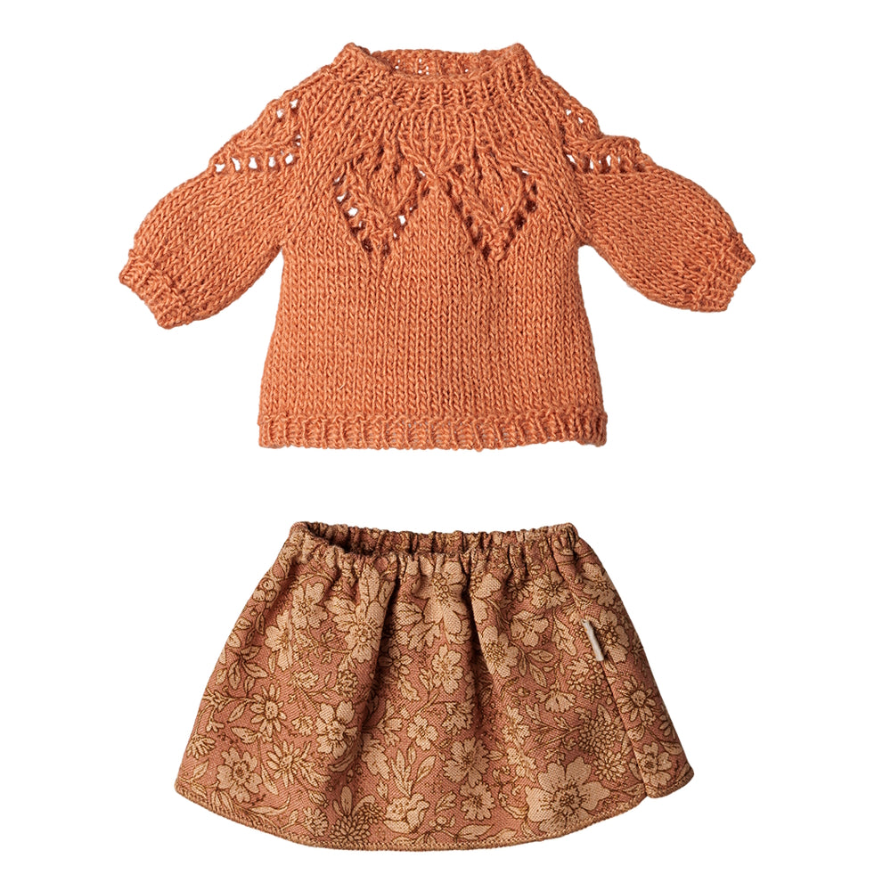 Maileg Skirt & Knitted Sweater Medium Mouse