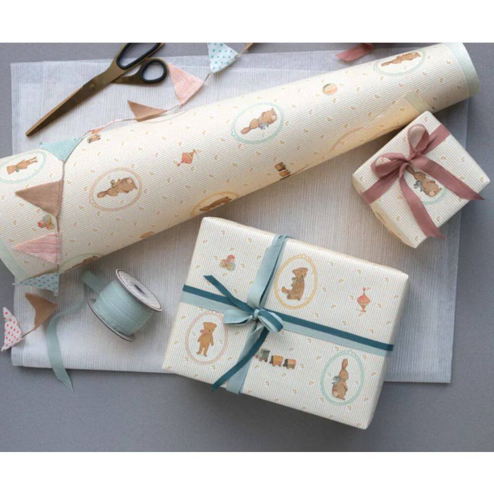 Maileg_Gift_Wrap_Bunnies_And_Teddies