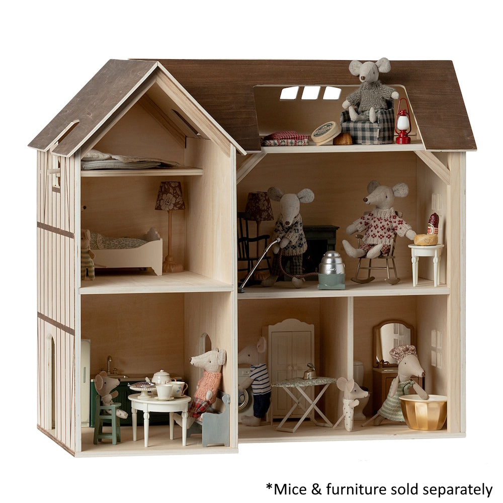 Maileg Mouse Farmhouse