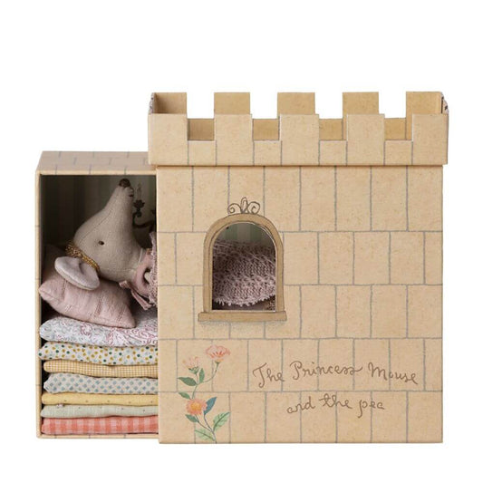 Maileg_Mouse_Princess_the_Pea