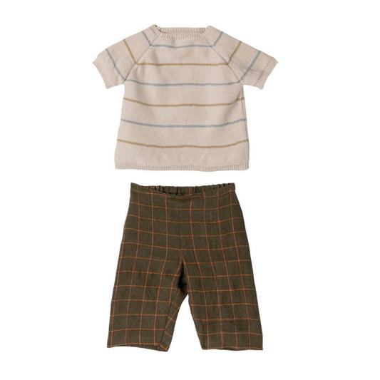 Maileg_Pants_And_Knitted_Shirt_for_Size_5