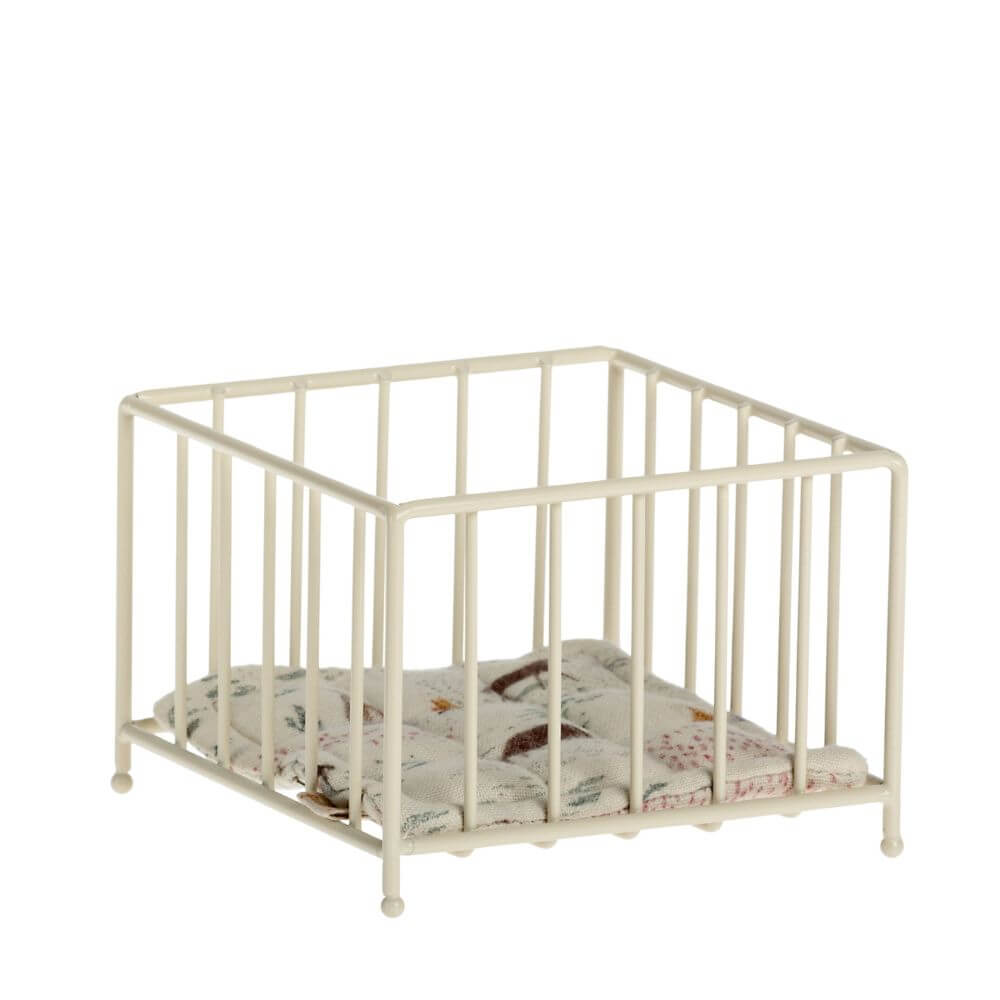 Maileg_Playpen_My