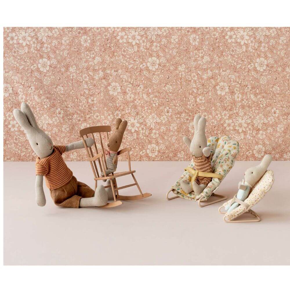 Maileg_Rocking_Chair_Miniature_Dark_Sand_Styled