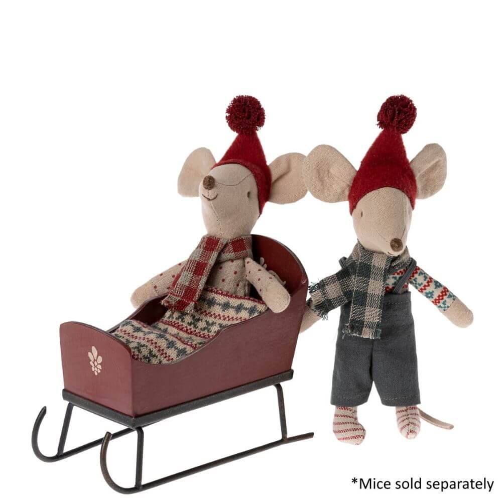 Maileg_Sleigh_for_Mouse_red