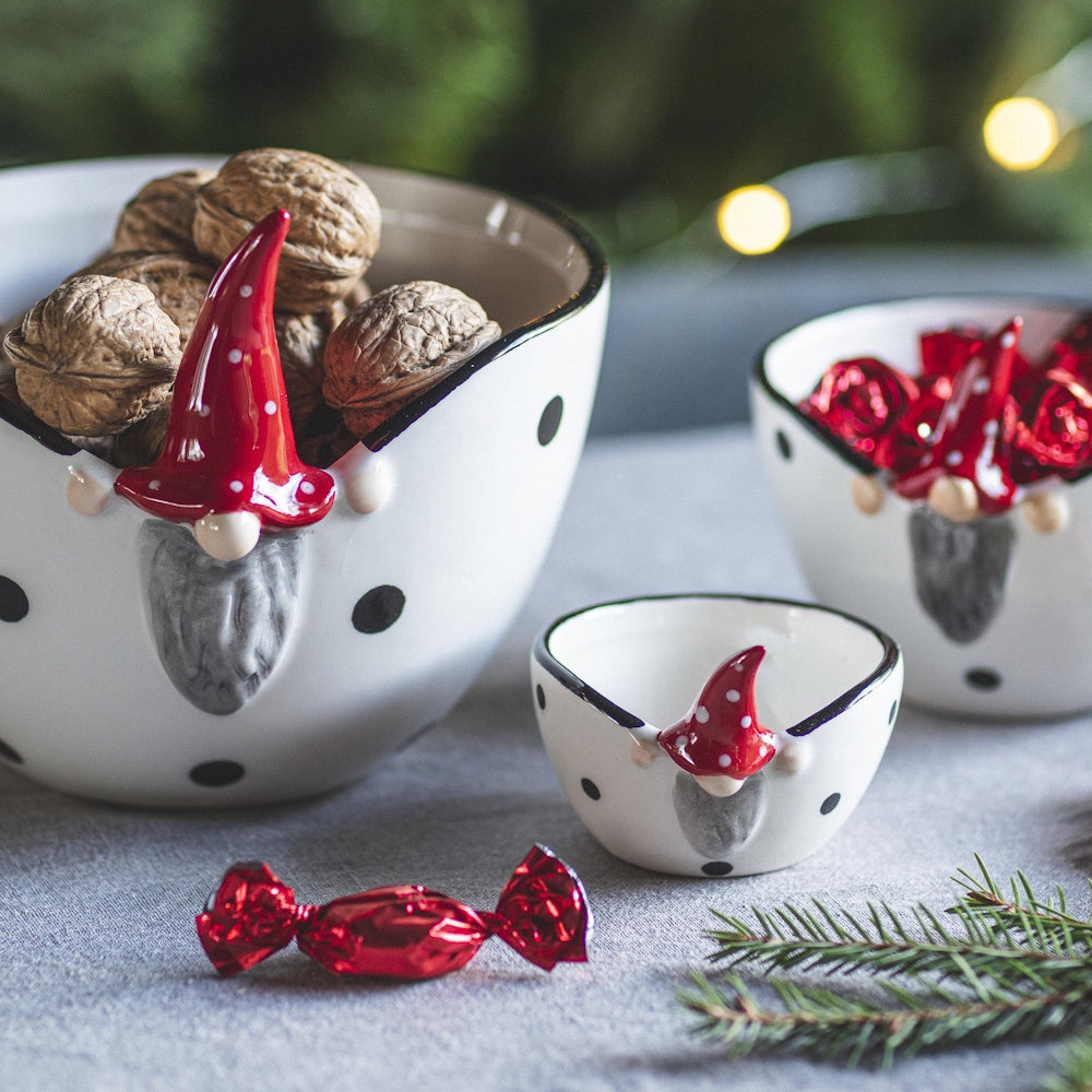 Naasgransgarden Peek-a-Boo Santa Bowls