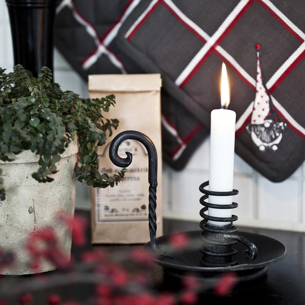 Naasgransgarden Stump Candlestick Black