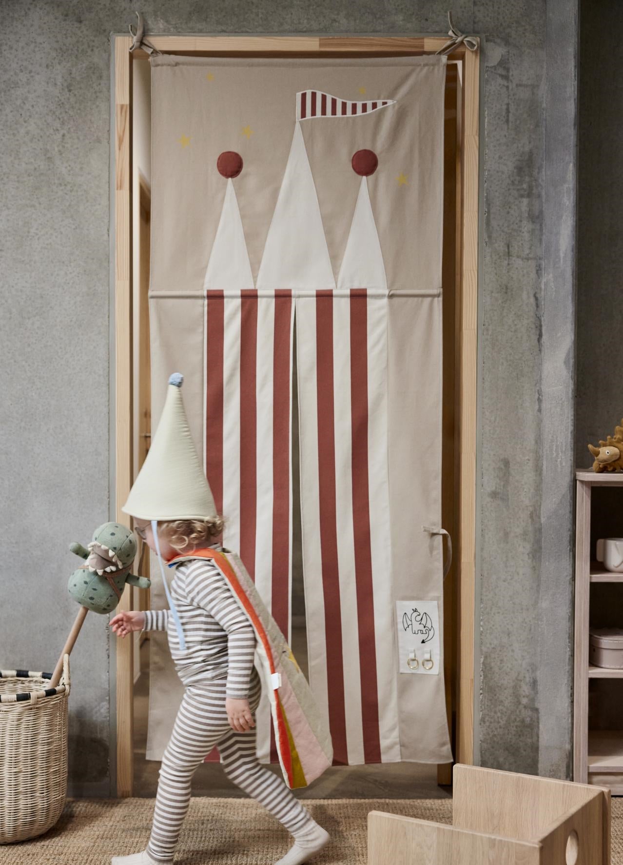 OYOY Castle Door Cotton Canvas