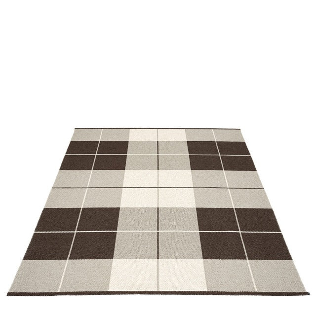 Pappelina Rug Ed Dark Brown