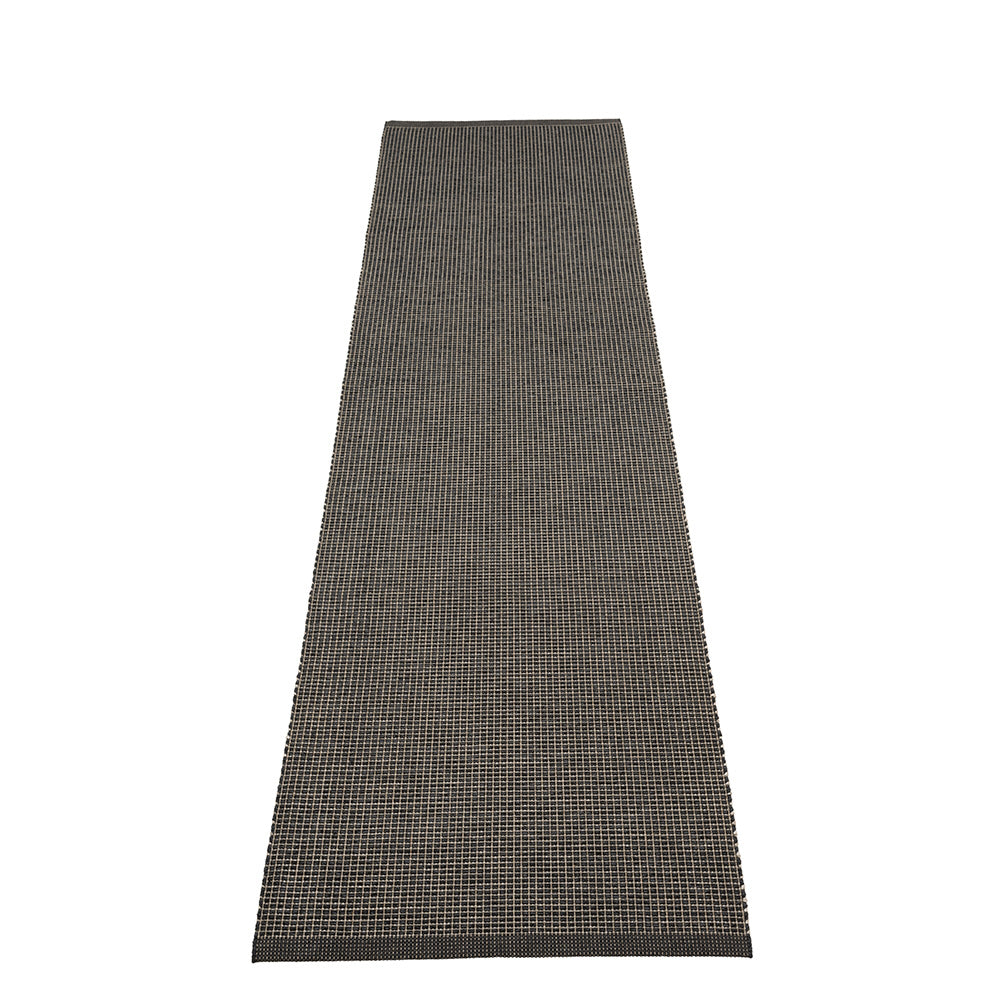 Pappelina_Rug_Emm_Black