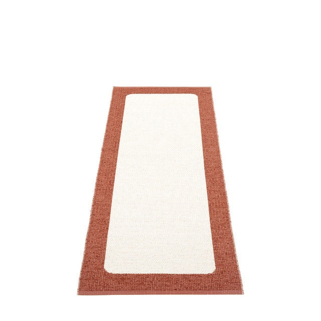 Pappelina Rug Ilda Brick