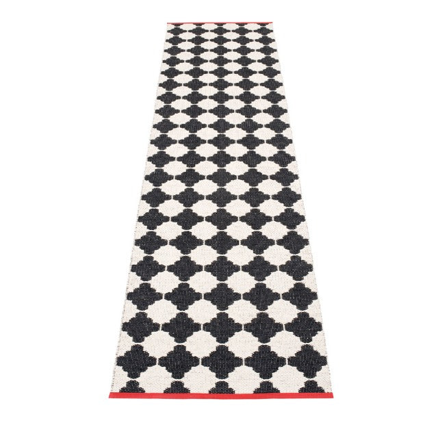 Pappelina Rug Marre Black