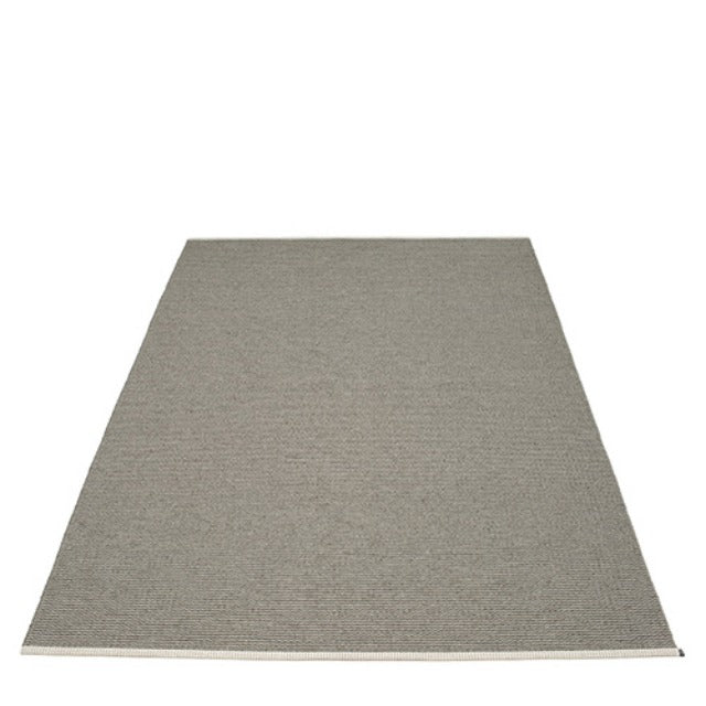 Pappelina_Rug_Mono_Charcoal