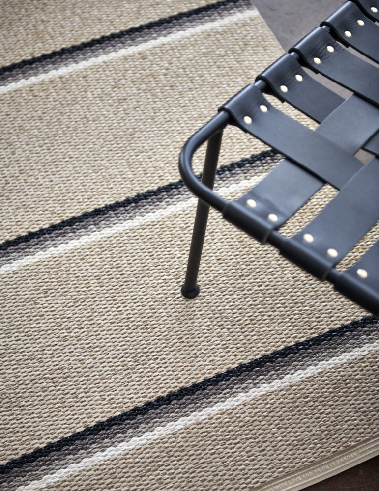 Pappelina Rug Olle Mud