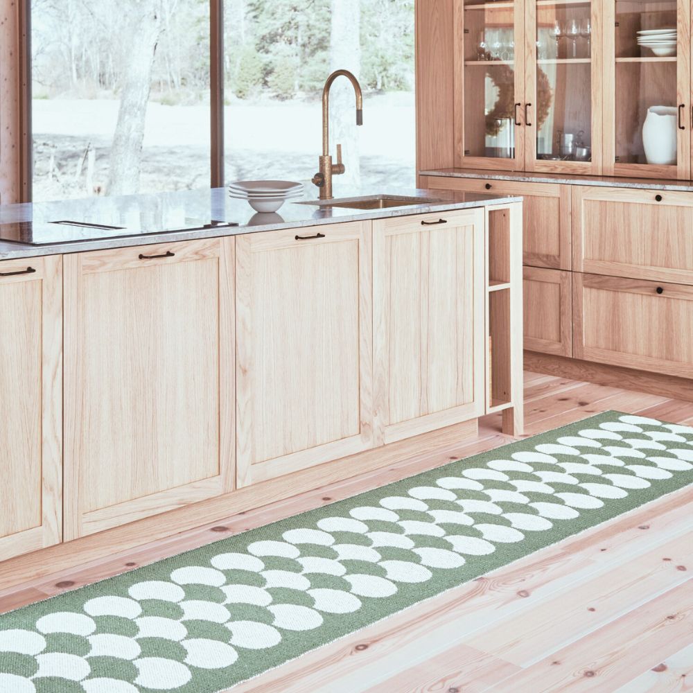 Pappelina_Rug_Poppy_Bio_Oregano_Lifestyle