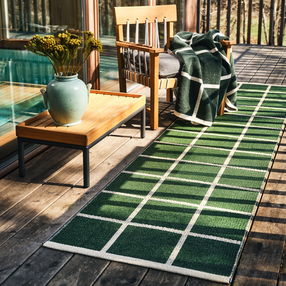 Pappelina Rug Criss Leaf