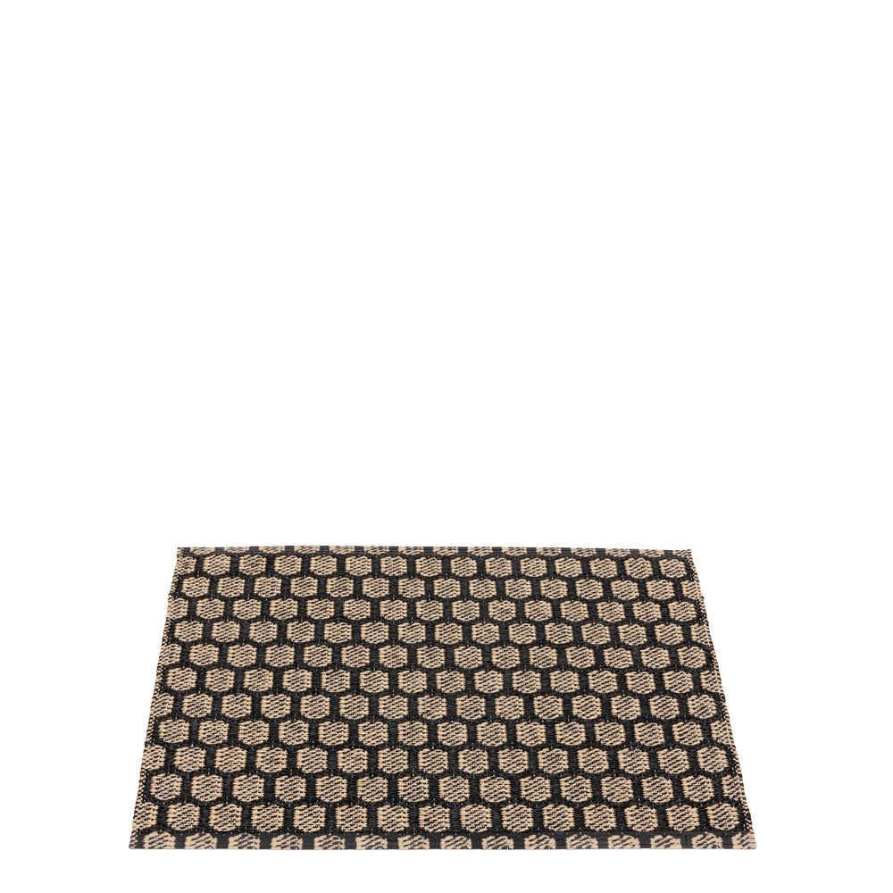 Pappelina Rug Mimi Black 70x50