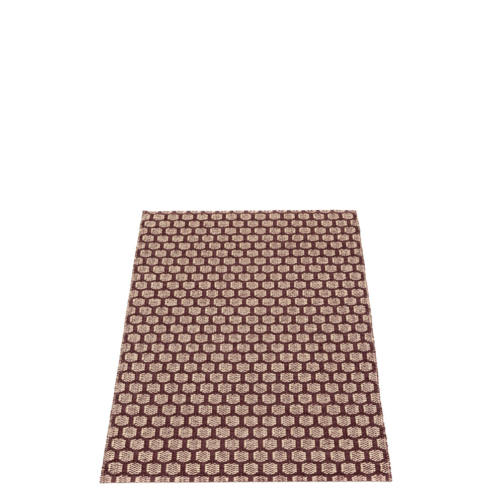 Pappelina Rug Mimi Burgundy 70x120