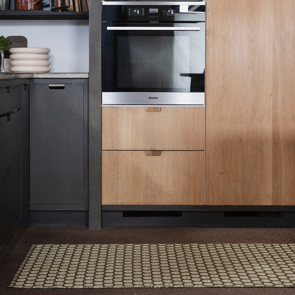 Pappelina Rug Mimi Dark Olive