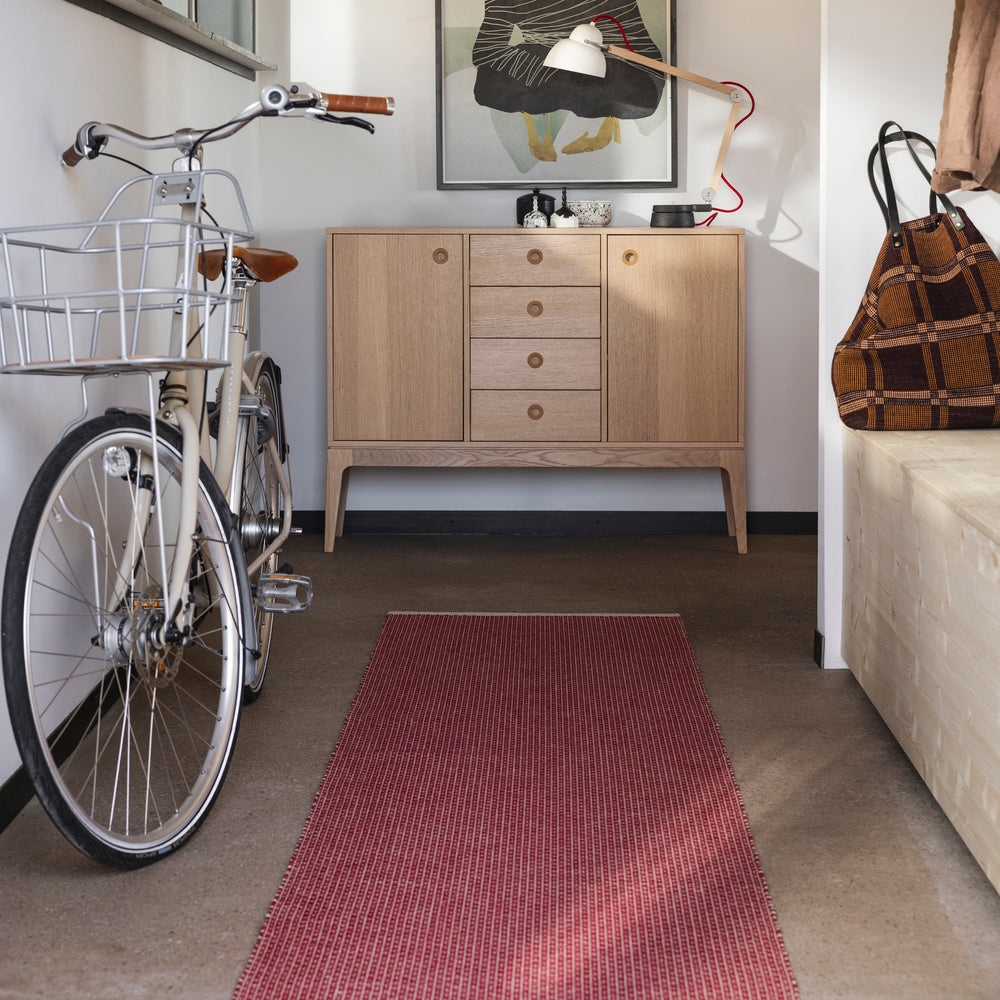 Pappelina Rug Nils Dark Red