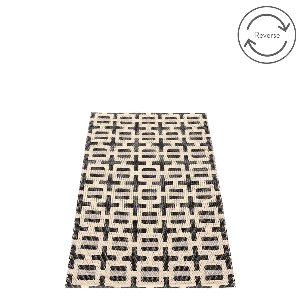 Pappelina Rug Tom Black 70x120 back
