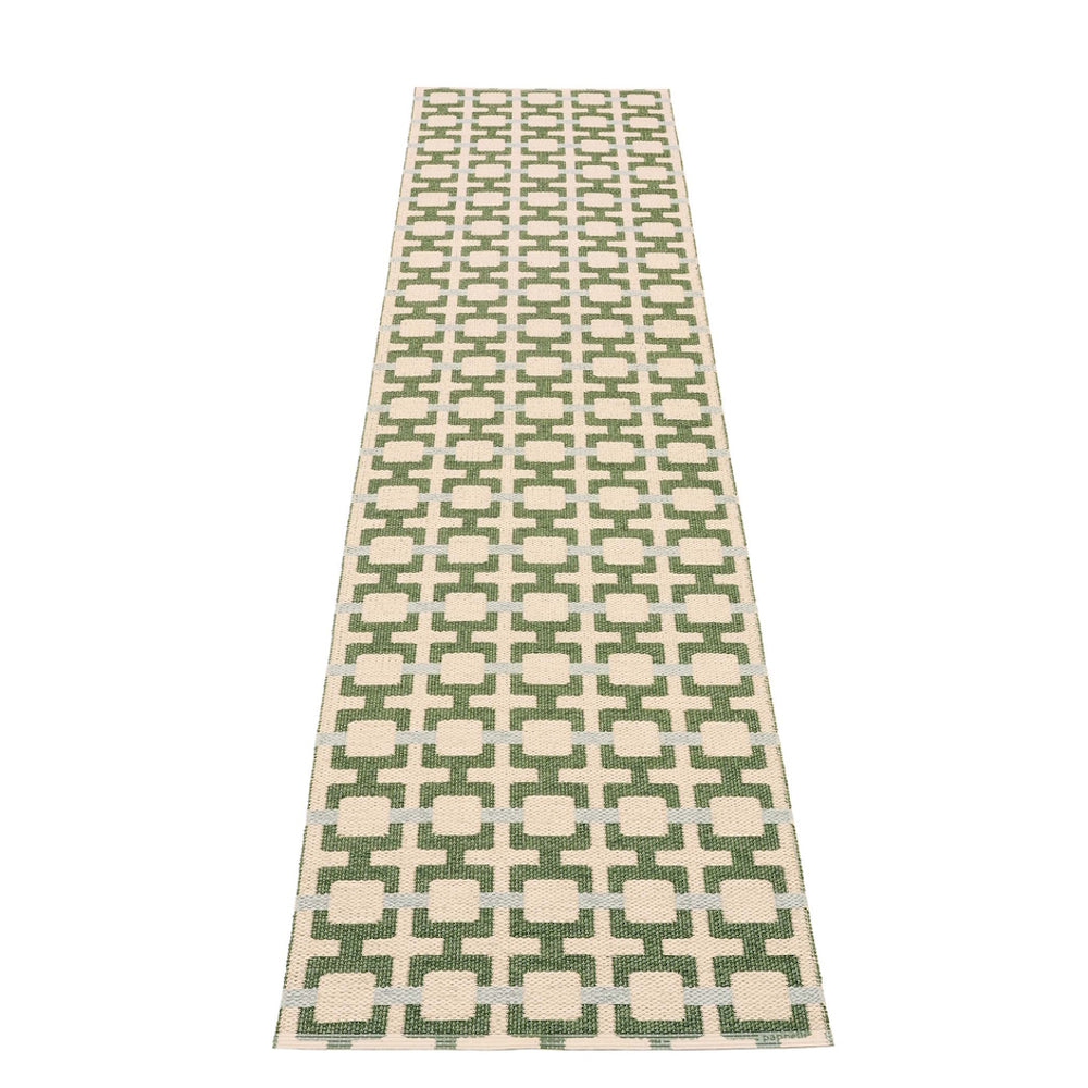 Pappelina Rug Tom Leaf 70x300