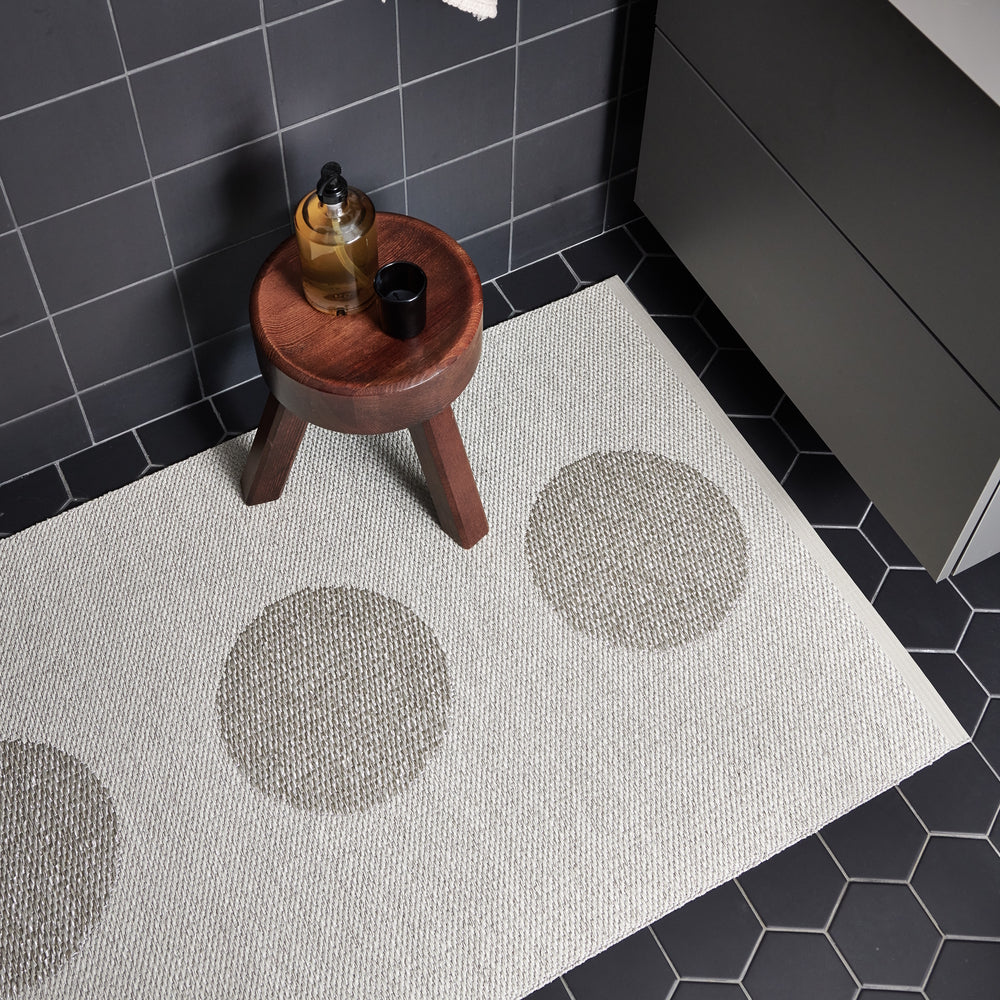 Pappelina Rug Vera 2.0 Linen