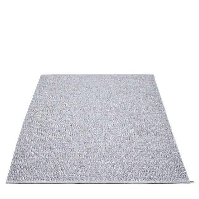 Pappelina_Rug_Svea_Grey