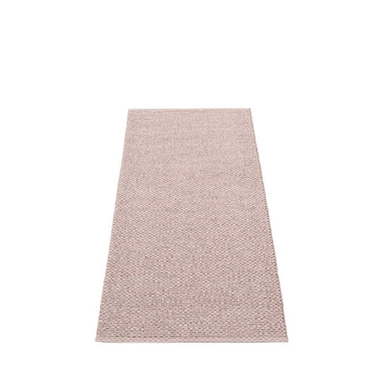 Pappelina_Rug_Svea_Lilac