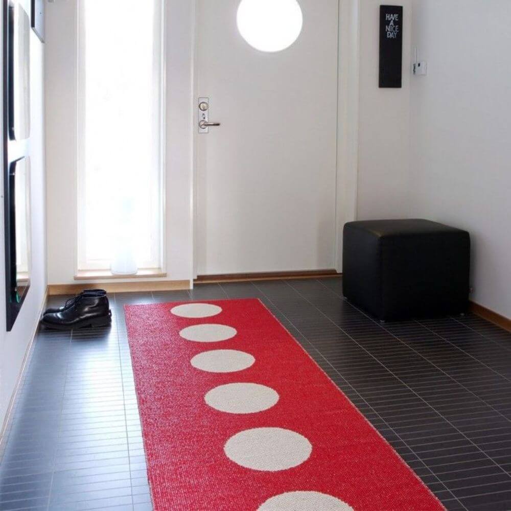 Pappelina Rug Vera Red