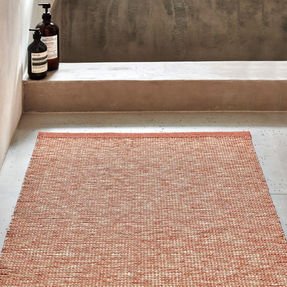 Pappelina_Sam_Rug_Pale_Orange_Lifestyle