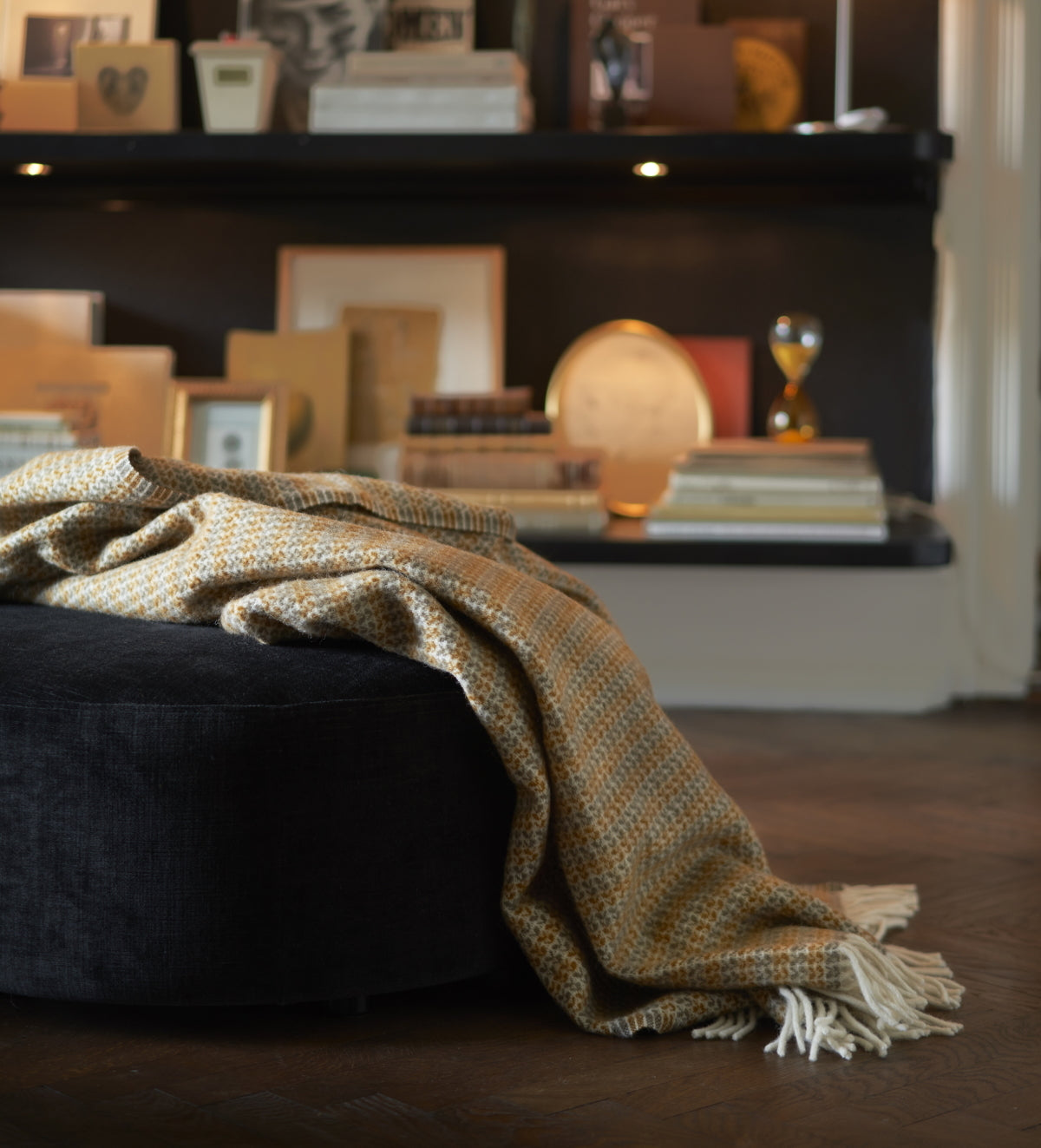 Klippan Curve Wool Blanket Caramel