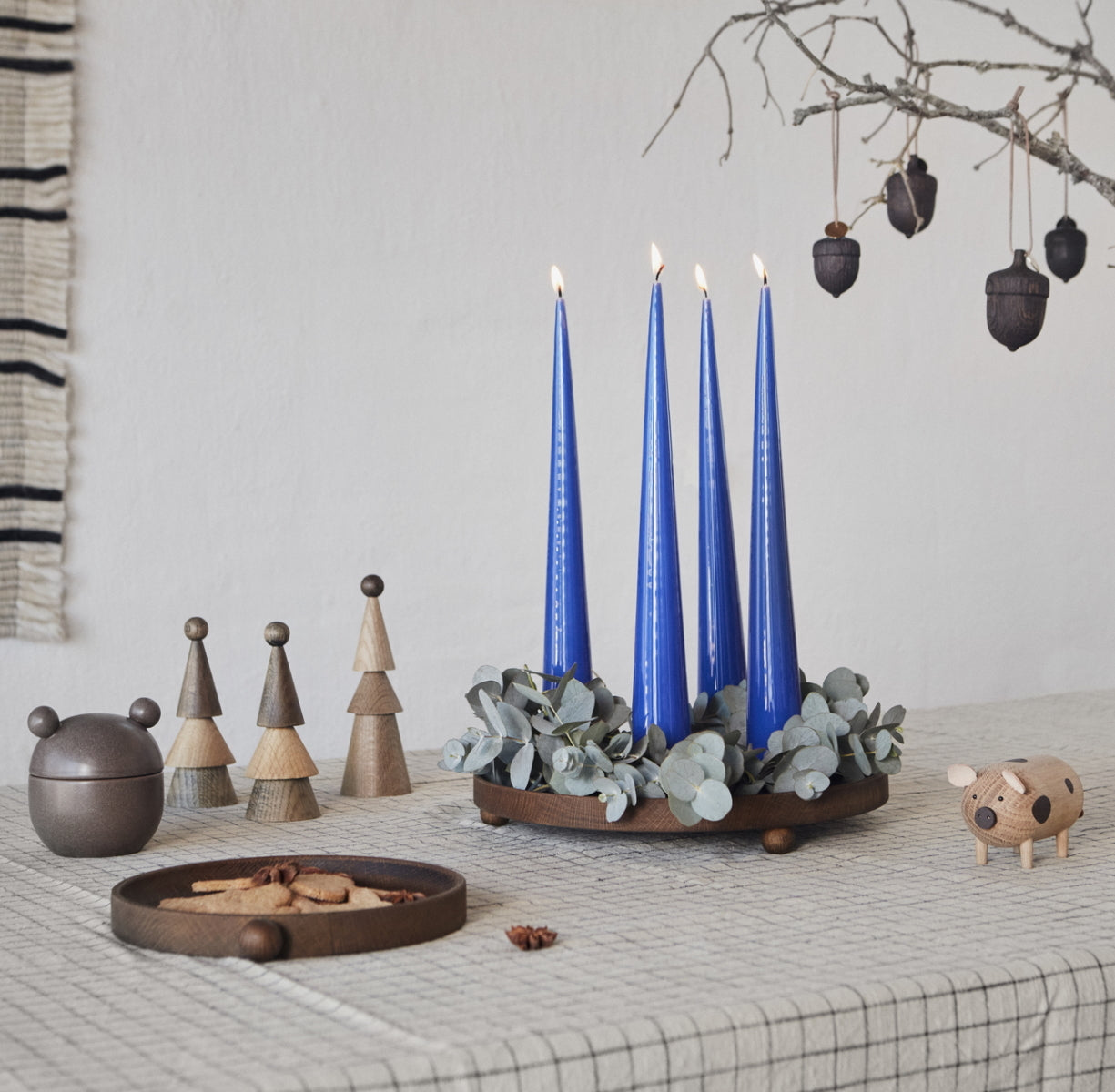 OYOY Inka Wood Tray Round Large Dark