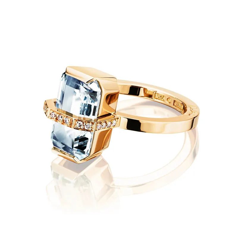 Efva Attling Little Bend Over Ring aquamarine 17.25