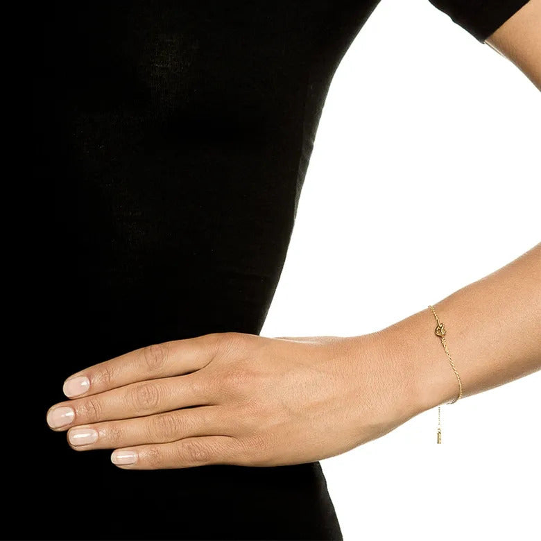 Efva Attling Love Knot Bracelet Gold