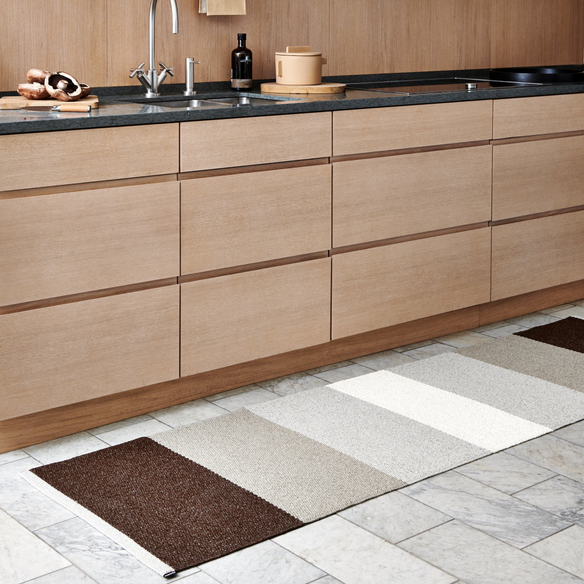 Pappelina Rug Kim Dark Brown